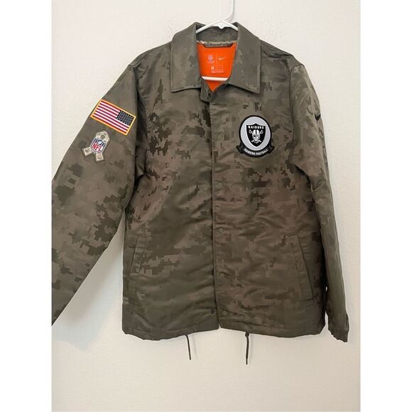 Nike Men's Las Vegas Raiders  Camo Salute to Service Sideline Full-Snap Lightwei - Picture 1 of 9